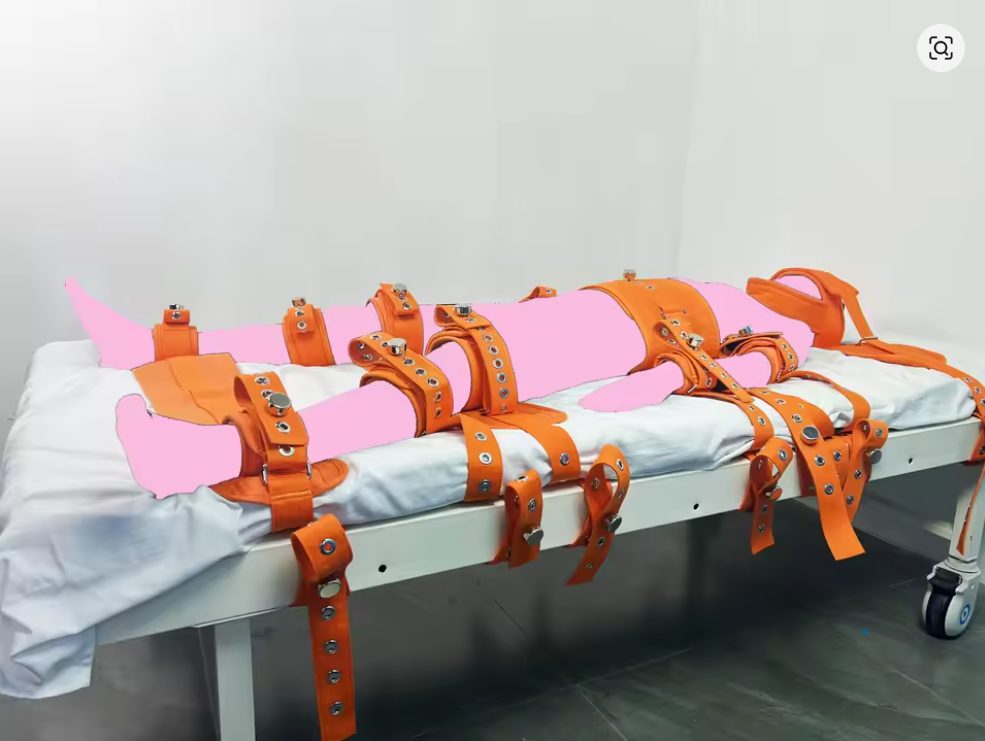 Strapped down - 7 points Asylum Lockable Bed Restraints System Bondage Harness - Image 11