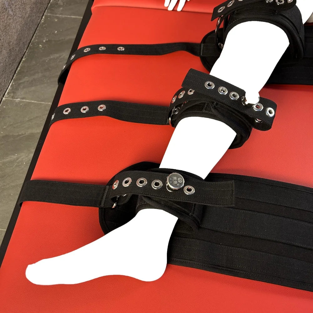 Strapped down - 7 points Asylum Lockable Bed Restraints System Bondage Harness - Image 3